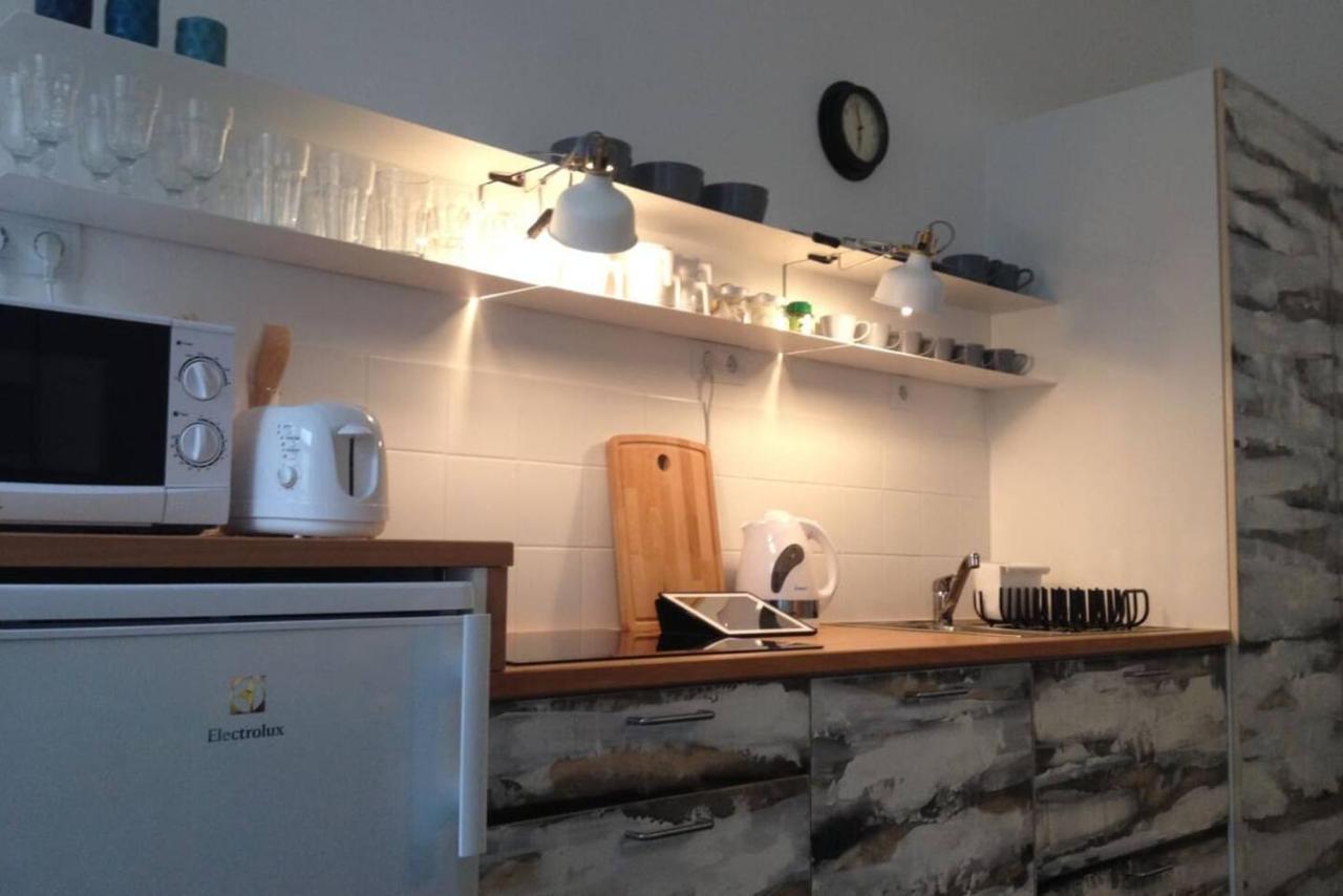 Modern Stylish 2 Bedroom Holiday Apartment Budapest Luaran gambar